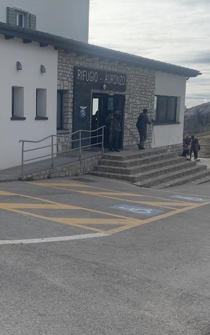 トレ・チーメ アウロンツォ小屋