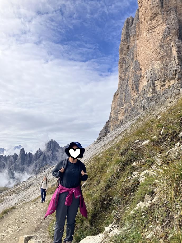 トレ・チーメ周遊トレッキング