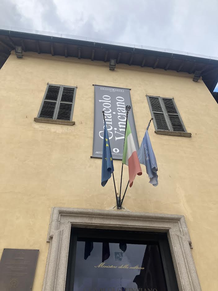 サンタマリア・デッレ・グラッツェ教会の入り口